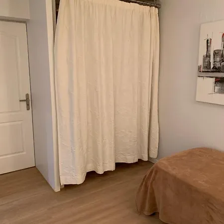 Dans Villa, Spa, 600 M Plage , Les Issambres, Golf St Tropez * Roquebrune-sur Argens